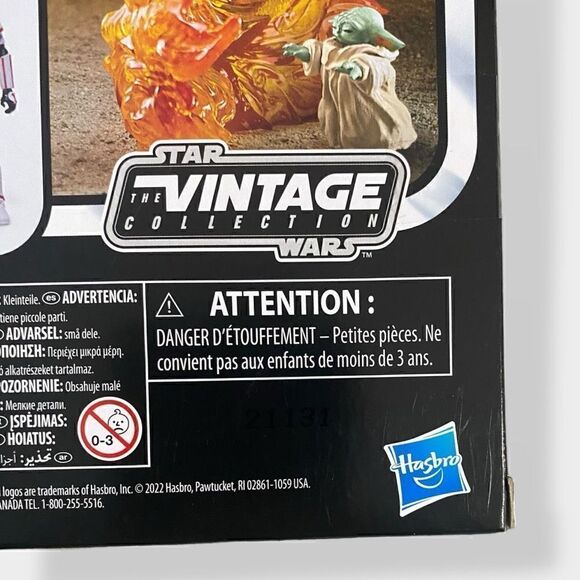 Hasbro Star Wars Vintage Collection Incinerator Trooper and Grogu Deluxe Figure - Picture 7 of 9